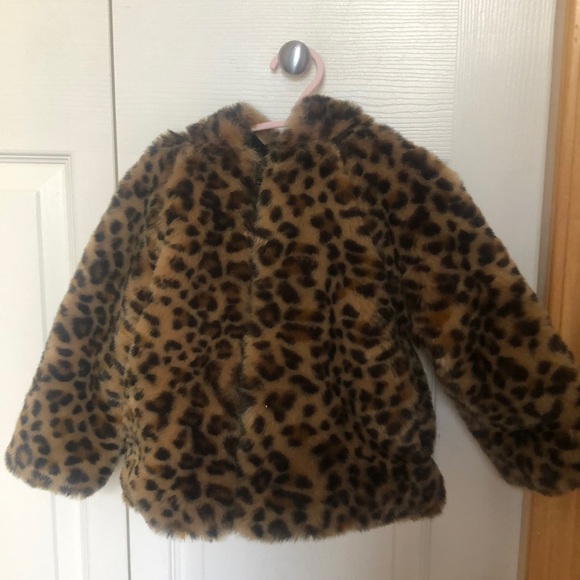 Baby Gap size 2T leopard faux fur jacket - Picture 1 of 2